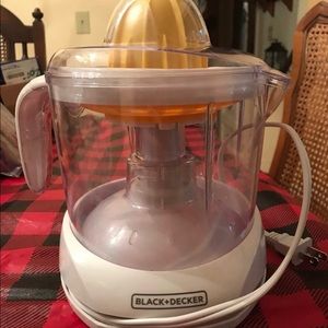 Black+Decker Citrus Juicer 34oz